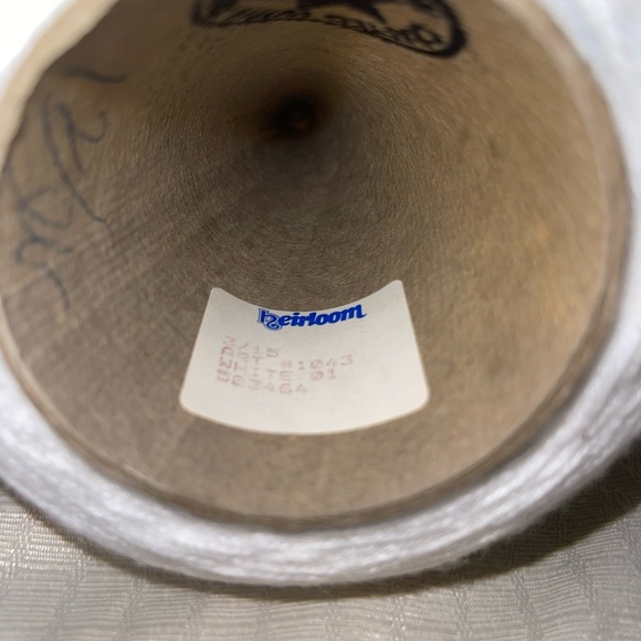 1 Full & 1 Partial Cone Heirloom Olympic Machine & Hand Knitting Yarn - Picture 5 of 7